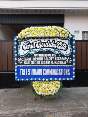 Papan Bunga Duka di Payolansek